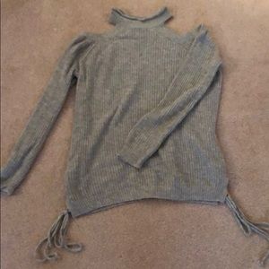 Jodifl Cold Shoulder Sweater in Grey